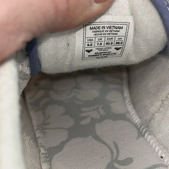 Roxy Sheilahh Sneakers Tie-Dye Sneakers (TS11) - Picture 13 of 15